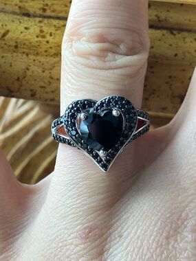 Natural Black Spinel Sterling Silver Heart Ring Size 7